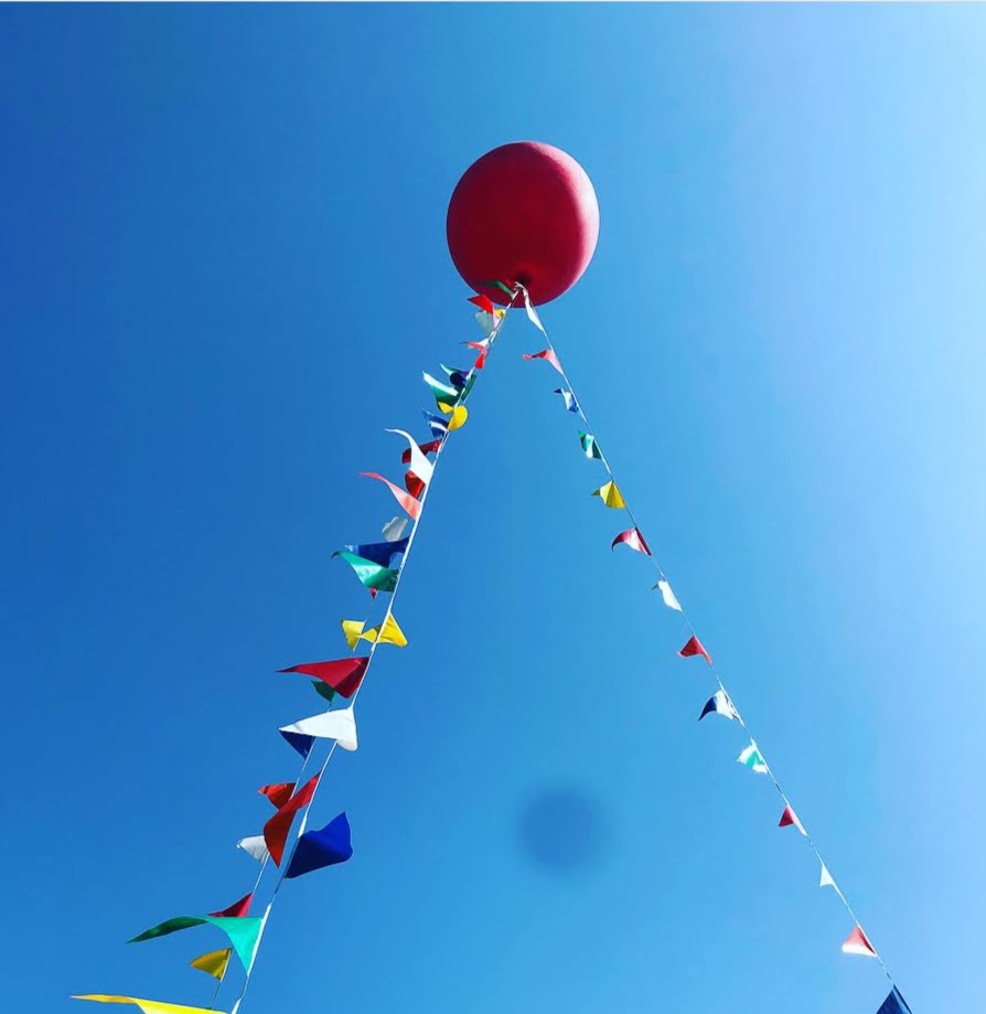 Giant Balloons